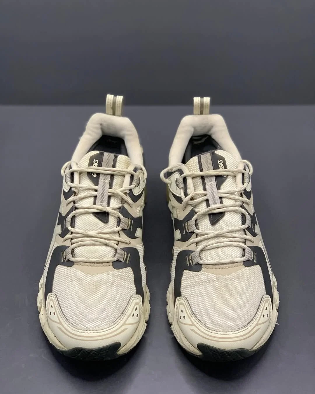 asics sneakers women