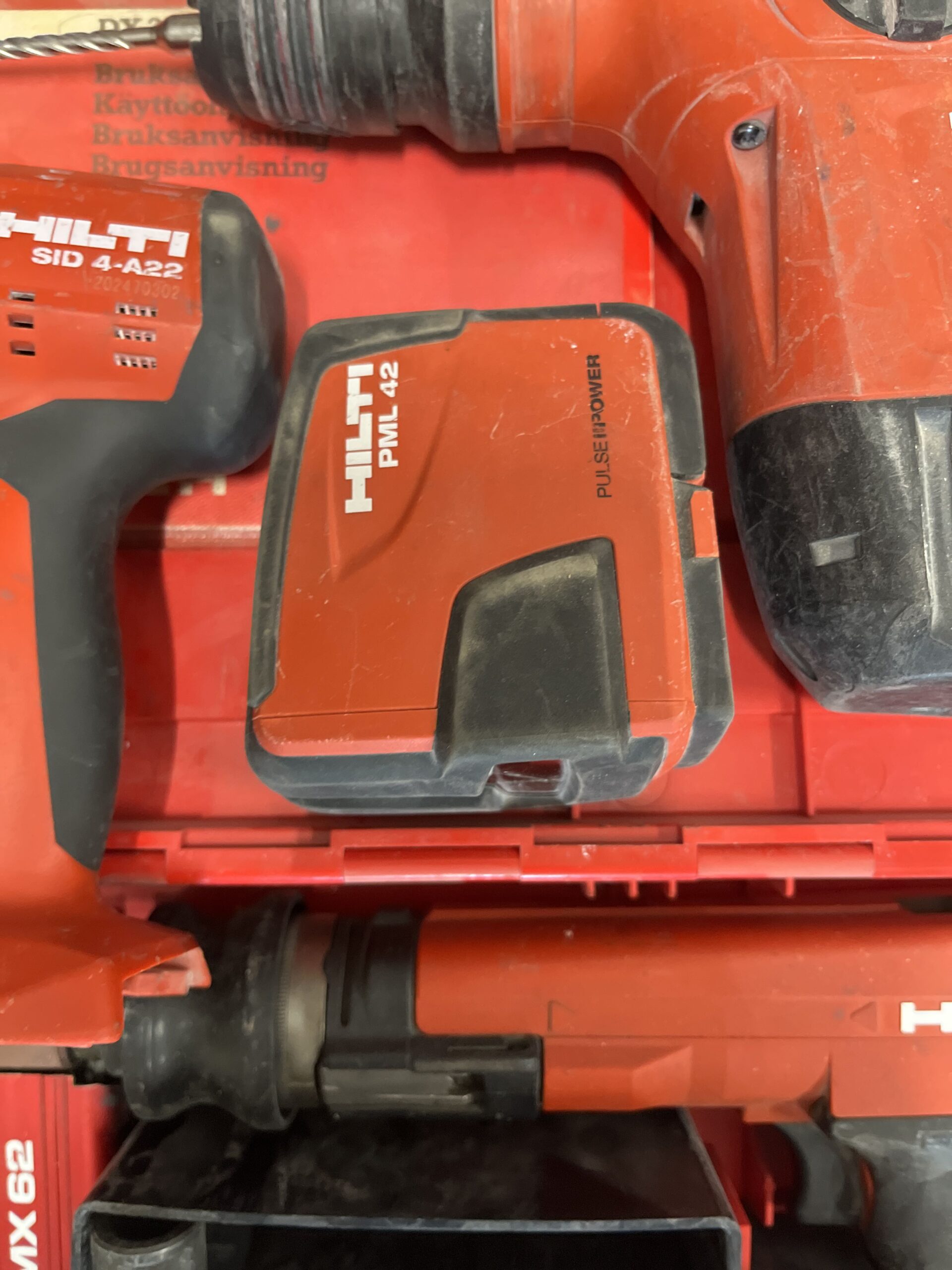 hilti power tool set
