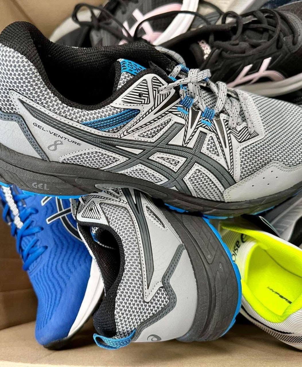 asics shoes sneakers