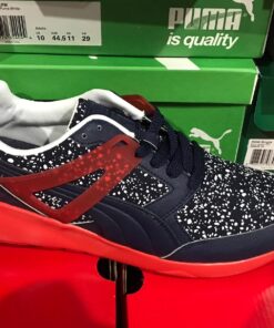 puma soccer sneakers