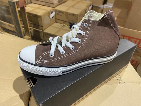 converse and sneakers