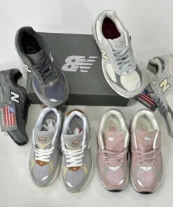 where can i buy new balance sneakers