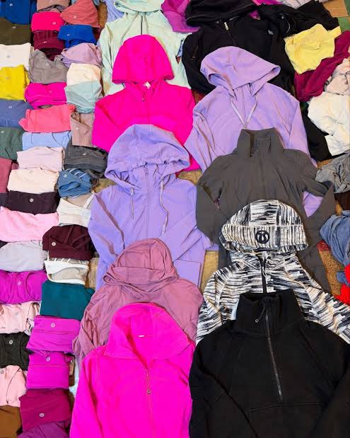 lululemon workout clothes
