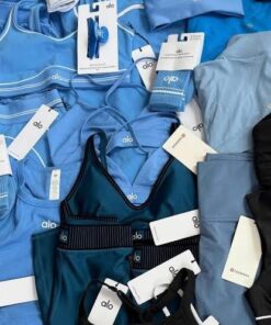 yoga clothes alo