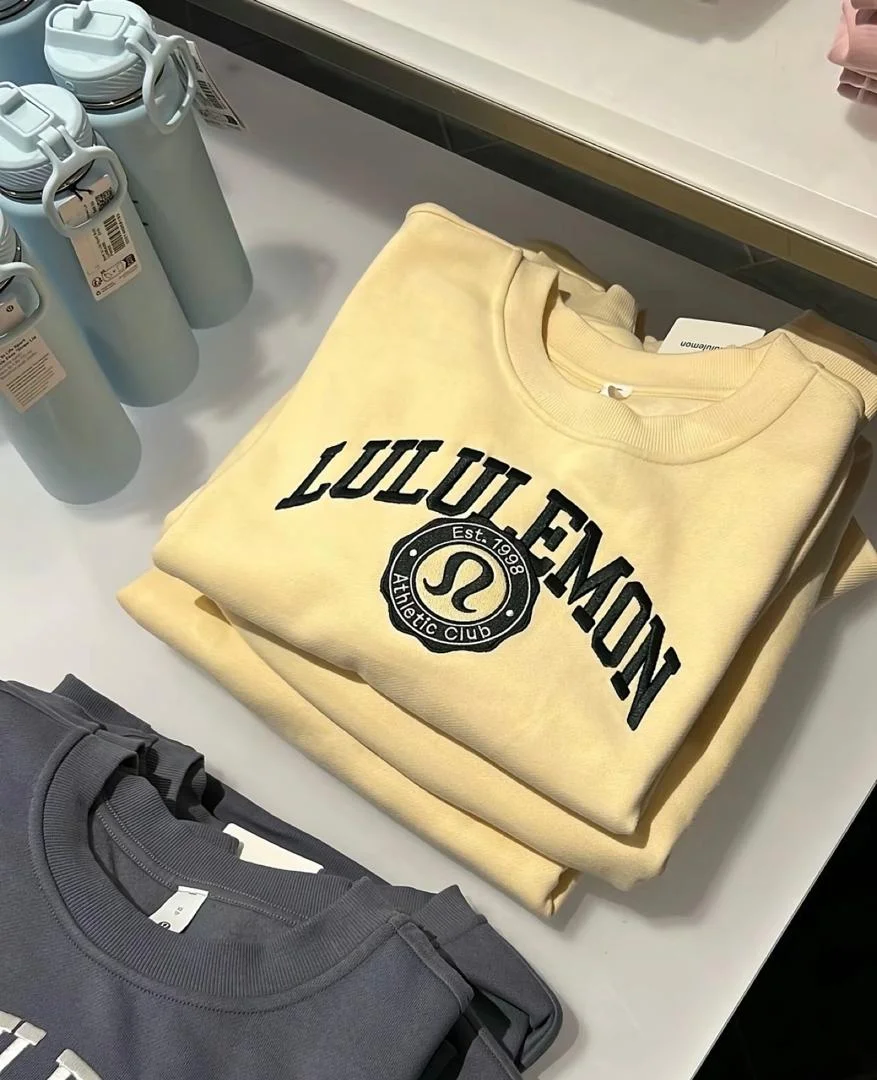 lululemon exercise clothes