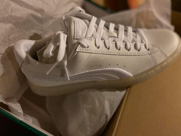 puma soccer sneakers